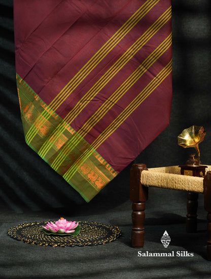 Beautiful Magenta Plain Pure Chettinad Cotton Saree With Dual Tone Bottle Green Traditional Small Temple Border