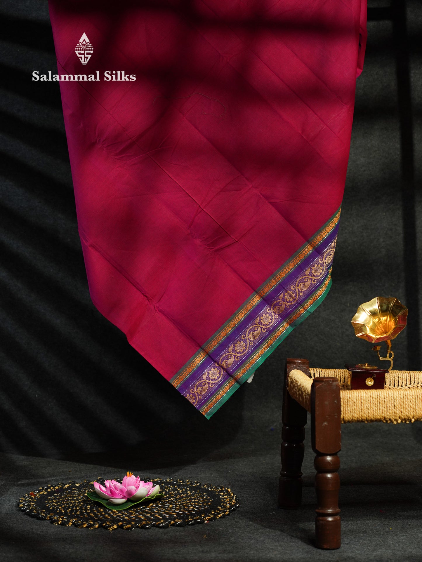 Beautiful Magenta Plain Chettinad Pure Cotton Saree With Violet Traditional Border