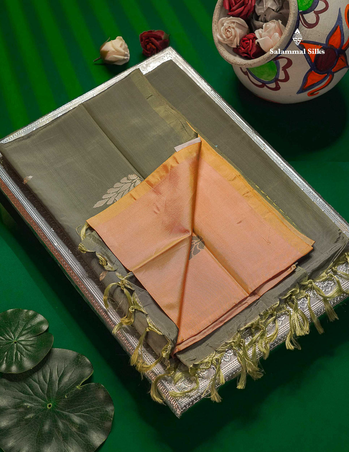 Peach Thread work Buttas Banana Pinth Saree (Vaazhainaar Pattu) With Contrast Grey Blouse