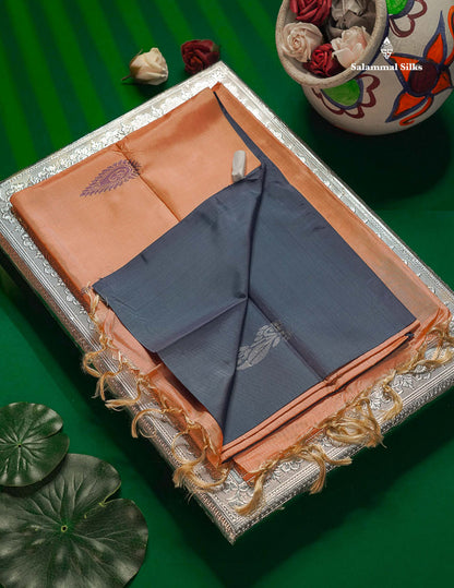 Navy Blue Thread work Buttas Banana Pinth Saree (Vaazhainaar Pattu) With Contrast Light Peach Blouse