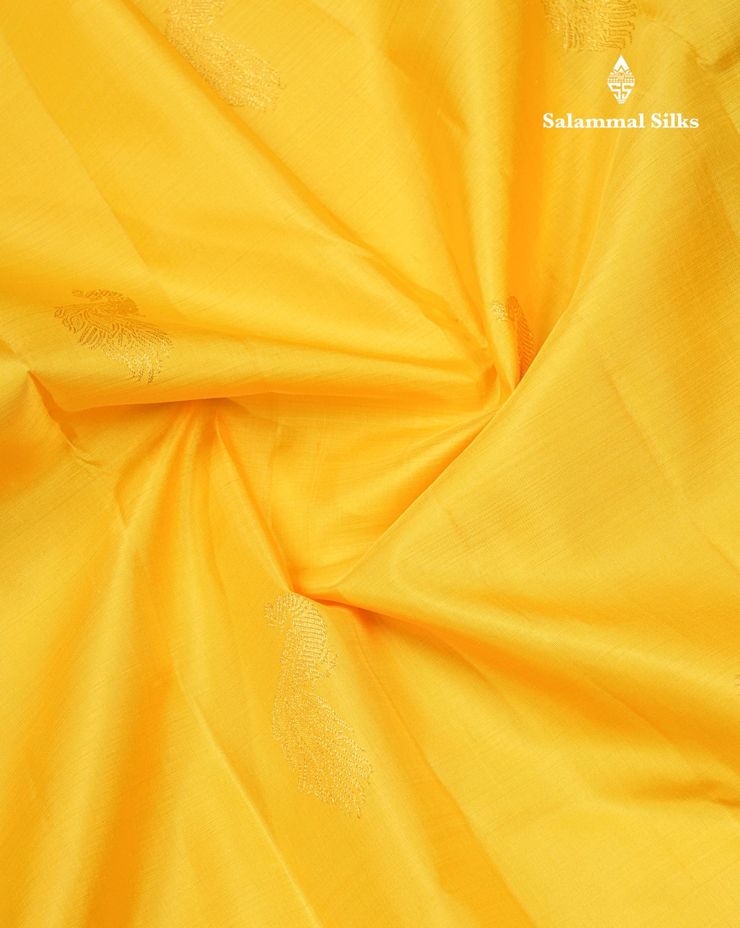Yellow Beautiful Pure Kanjivaram Silk Saree With Traditional Violet Korvai Border