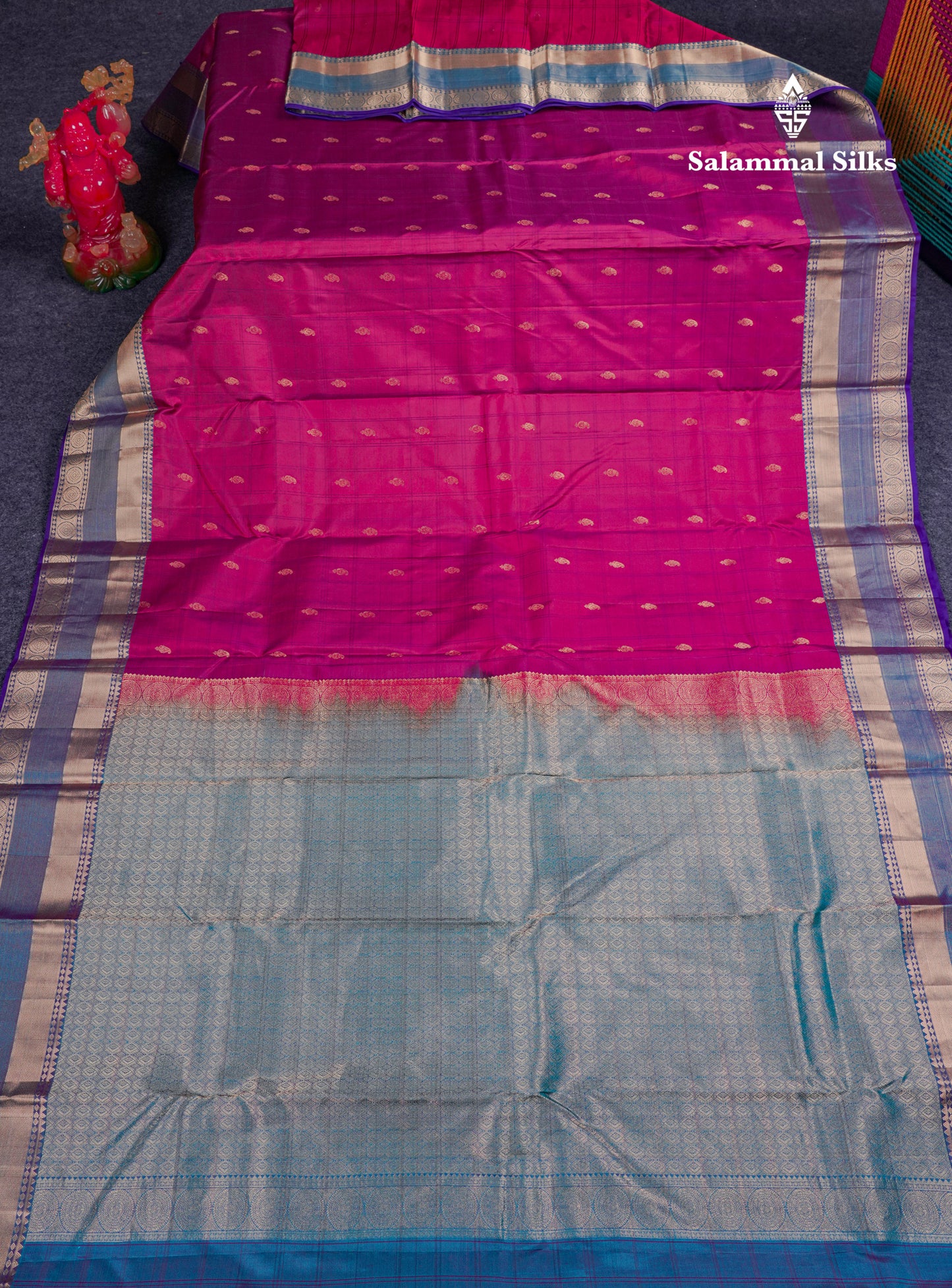 Beautiful Magenta Checks With Butta Pure Kanjivaram Silk Saree With Contrast Dual Tone Blue Traditional Border