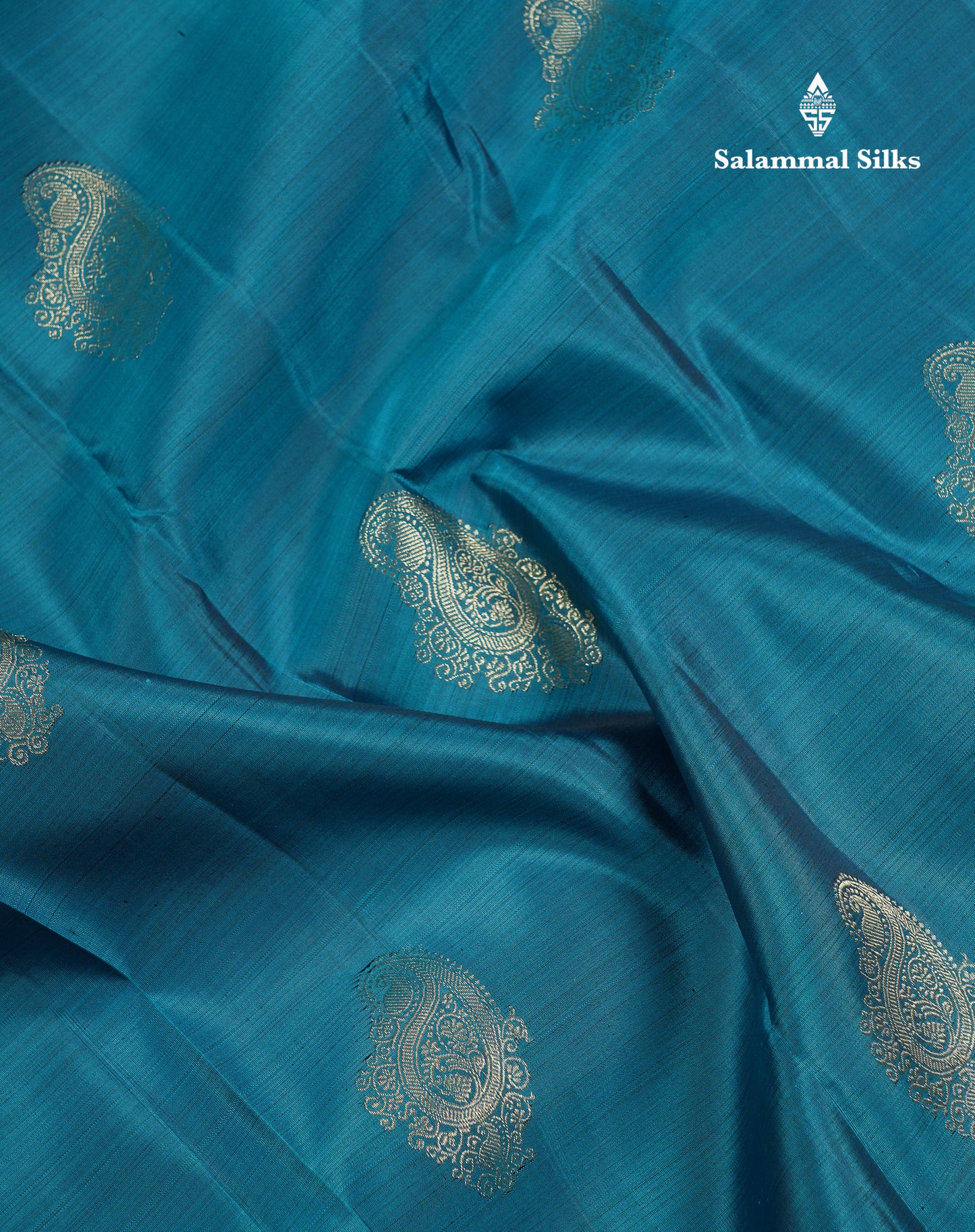 Beautiful Ramar Blue Pure Kanjivaram Silk Saree With Contrast Dark Purple Traditional Border