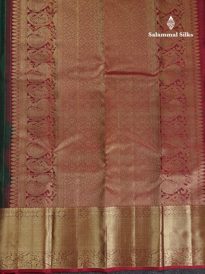 Beautiful Bottle Green Pure Kanjivaram Silk Saree With Contrast Dark Maroon Traditional Evening Morning Border