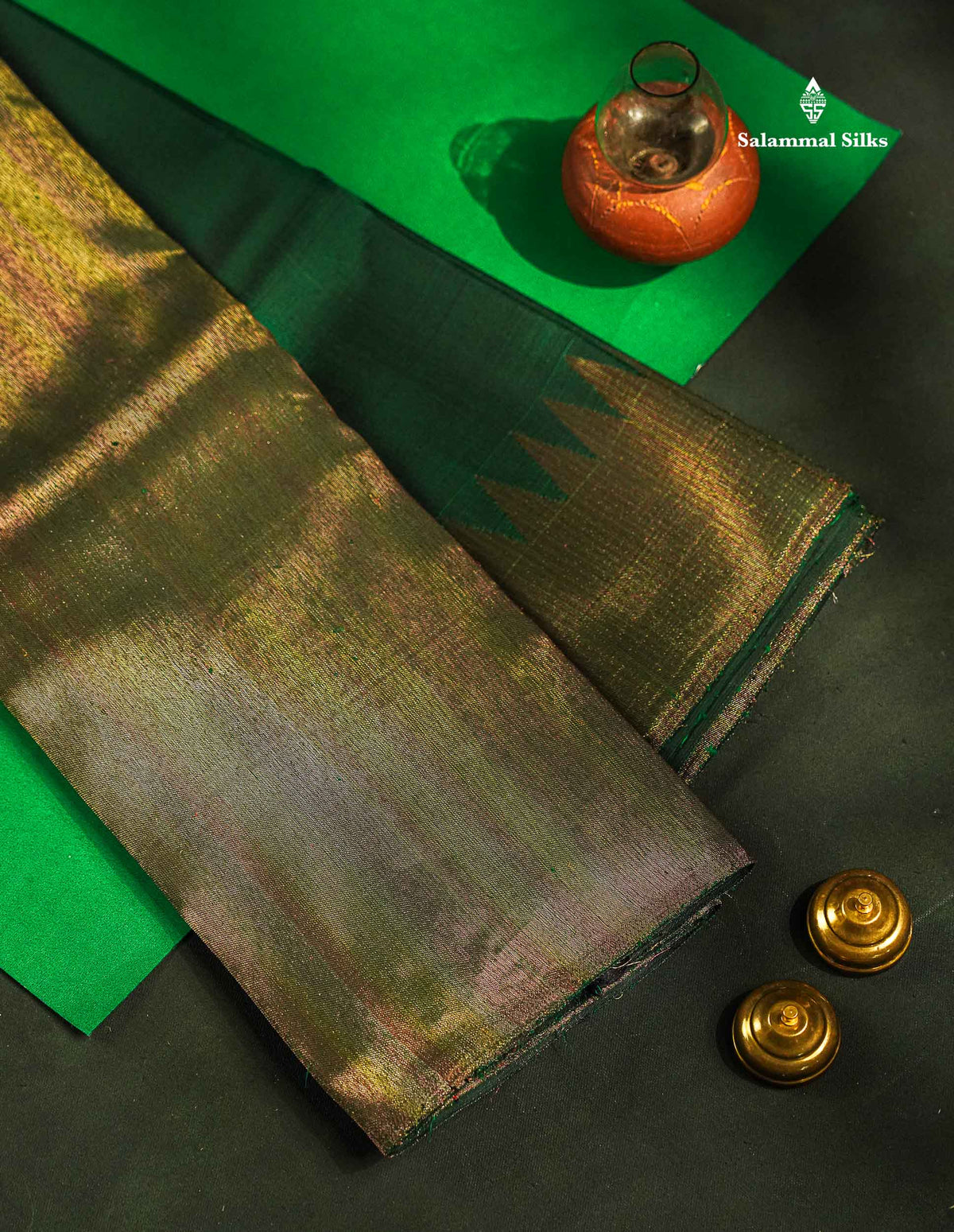 Beautiful Bottle Green 8Kol Pure Kanjivaram Silk Saree With Traditional Raising Temple Border
