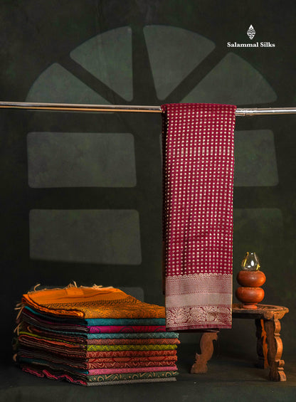 Beautiful Peacock Green Semi Georgette Saree With Fancy Border