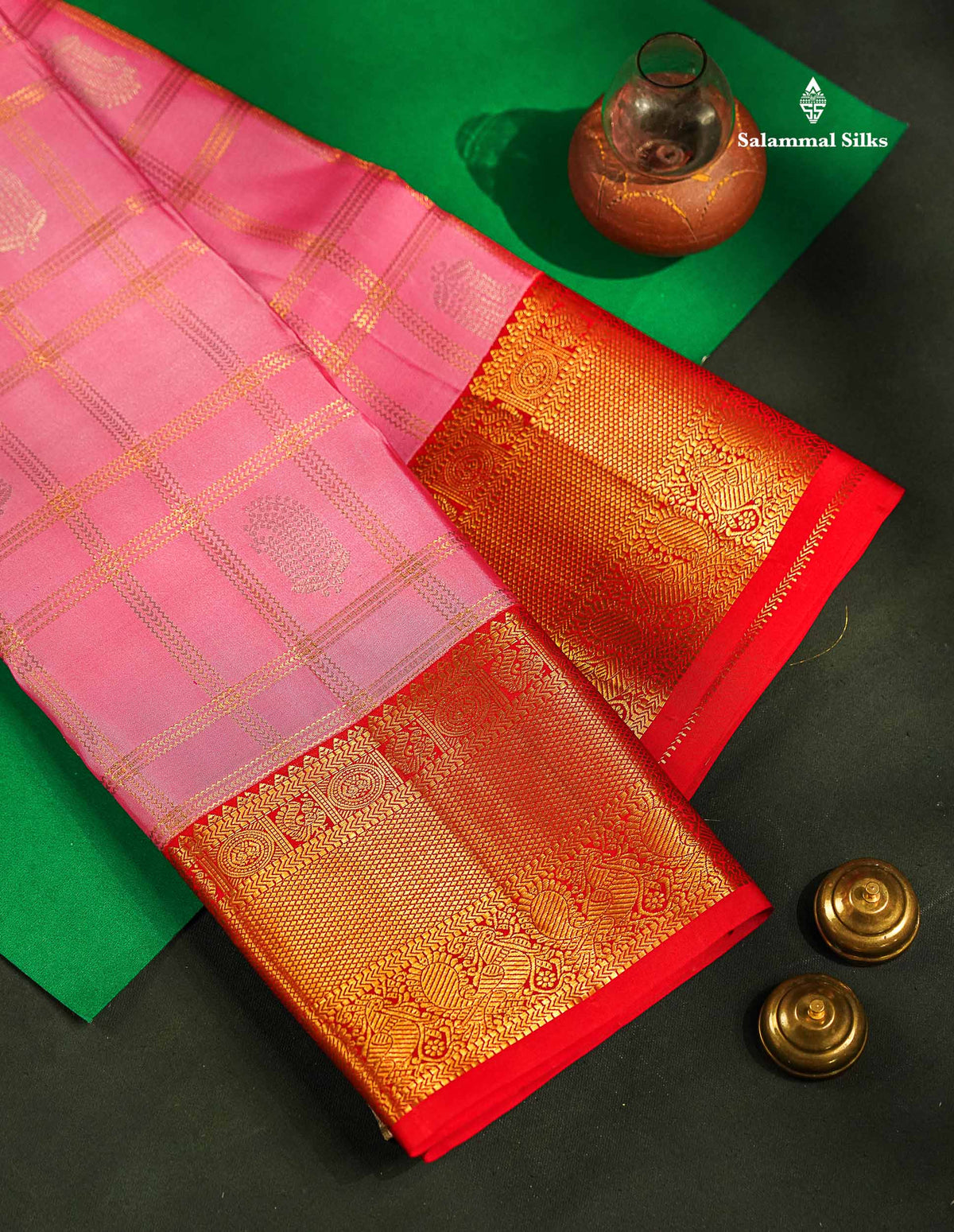 Korvai Pure Kanjivaram Silk Saree - Light Pink Colour Body Checks With Butta & Contrast Chilly Red Traditional Border