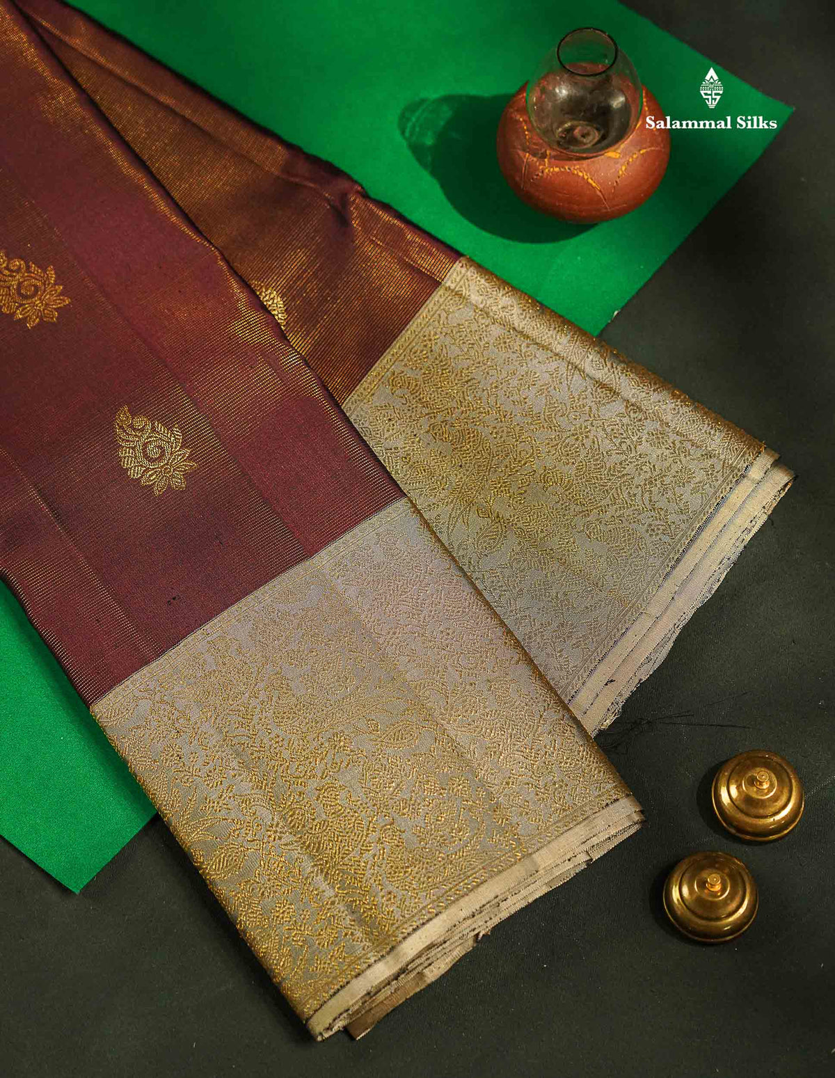 Beautiful Dark Brown Vaira Oosi Lines With Butta Pure Kanjivaram Silk Saree With Contrast Dual Tone Grey Traditional Border