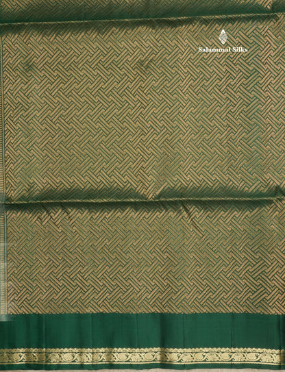 Half White Pure Kanjivaram Soft Silk Saree With Contrast Sky Blue Small Traditional Border