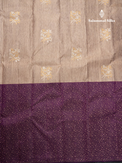 Fancy Koravi Wooden Design Body Pure Kanjivaram Silk Saree With Long Contrast Dark Purple Border