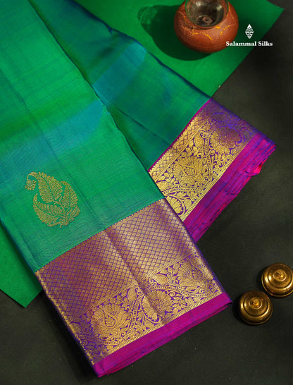 Beautiful Dual Tone Peacock Green Pure Kanjivaram Silk Saree With Contrast Vadamalli Traditional Evening Morning Border