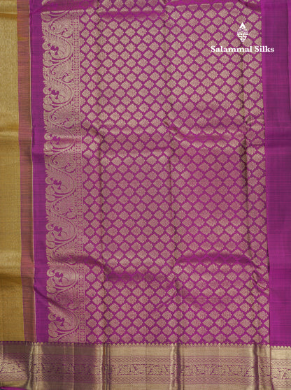 Mehandi Green Small Vairaoosi Checks Pure Kanjivaram Silk Saree With Violet Border