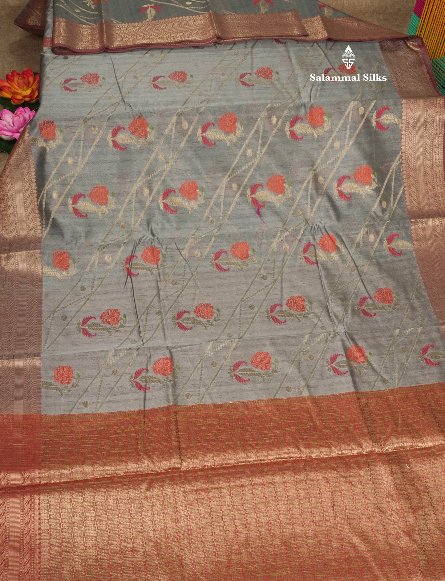 Grey Semi Tussar Saree With Fancy Border