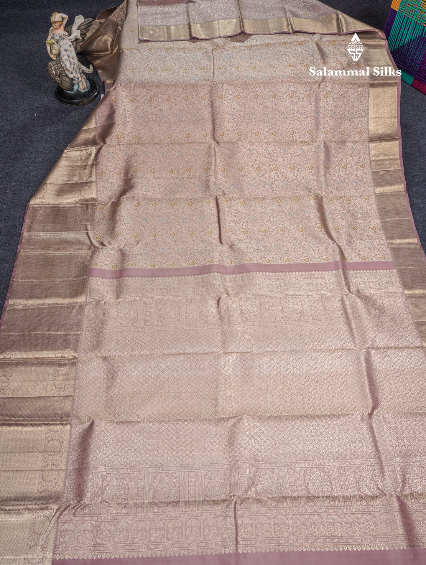 Light Lavender Beautiful Meenakari Work Grand Bridal Pure Kanjivaram Silk Saree With Evening Morning Self Border