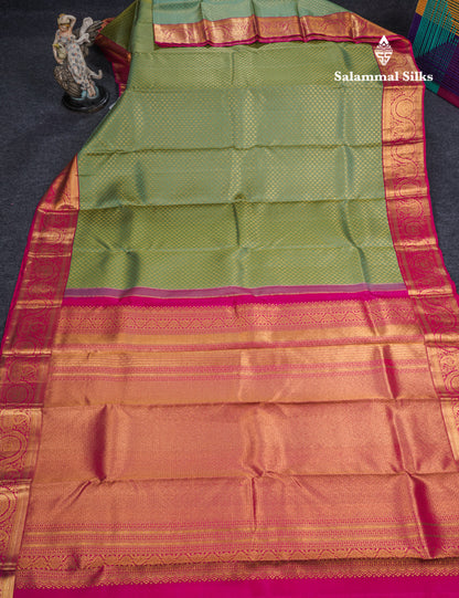Sapphire Green Grand Jacquard Bridal Pure Kanjivaram Silk Saree With Magenta Pink Border