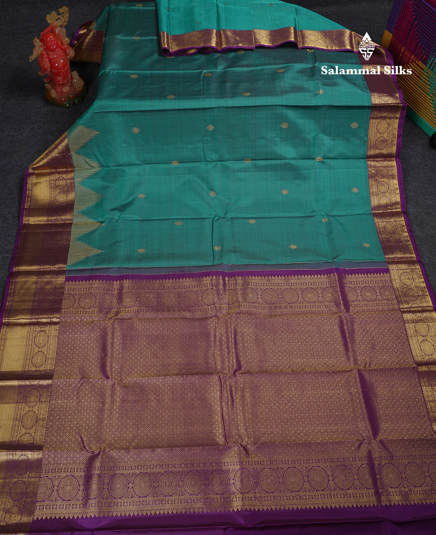 Beautiful Ramar Blue Pure Kanjivaram Silk Saree With Contrast Dark Purple Traditional Border