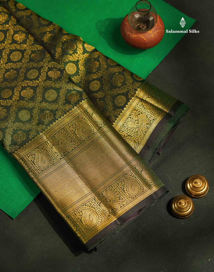 Beautiful Bottle Green Peacock & Chakaram Butta Bridal 2G Pure Kanjivaram Silk Saree With Traditional Evening Morning Border