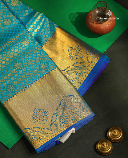 Beautiful Blue Bridal Pure Kanjivaram Silk Saree With Contrast Violet Blouse