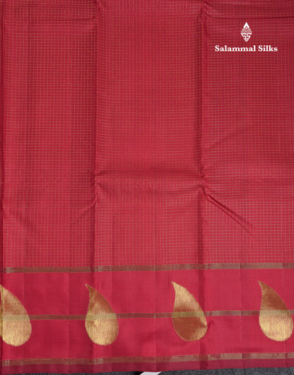 Beautiful Maroon Vaira Oosi Small Checks Pure Kanjivaram Silk Saree With Traditional Border
