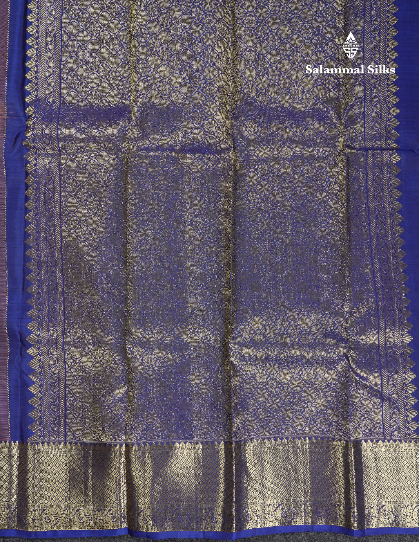 Beautiful Chocolate Pure Kanjivaram Silk Saree With Contrast Navy Blue Traditional Border