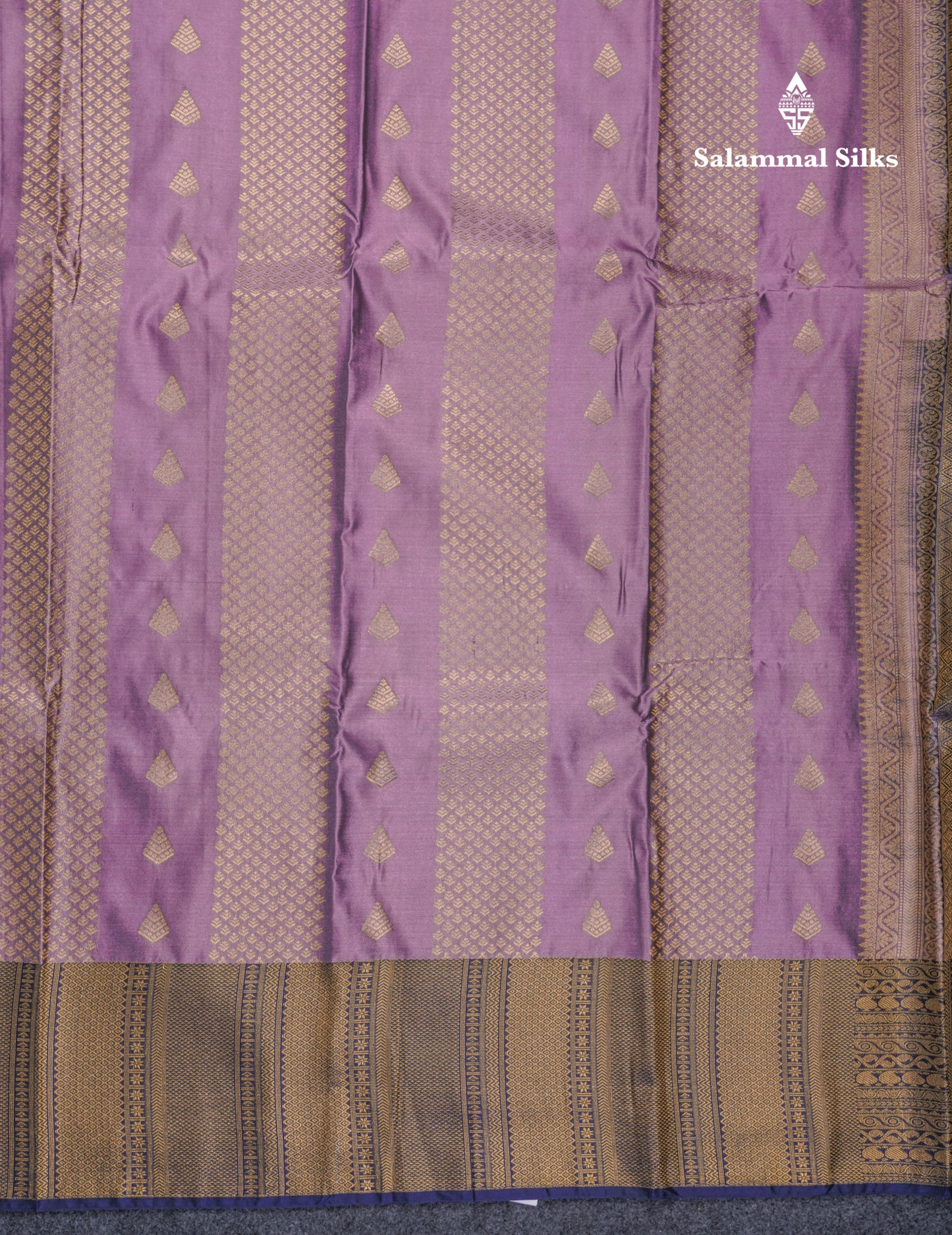 Grey Beautiful Semi Silk Saree With Contrast Navy Blue Border