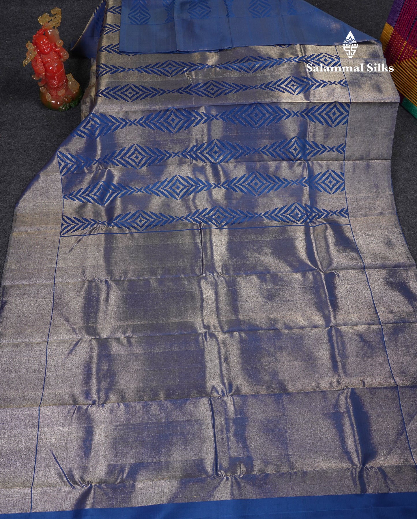 Beautiful 8Kol Olive Blue Pure Kanjivaram Silk Saree With Blouse