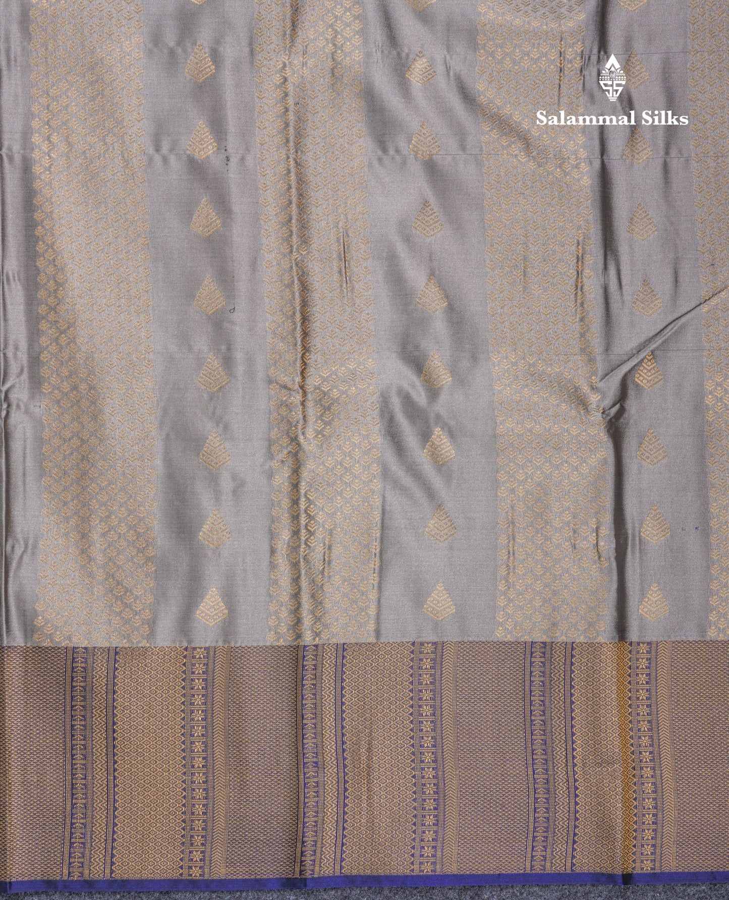 Grey Beautiful Semi Silk Saree With Contrast Navy Blue Border