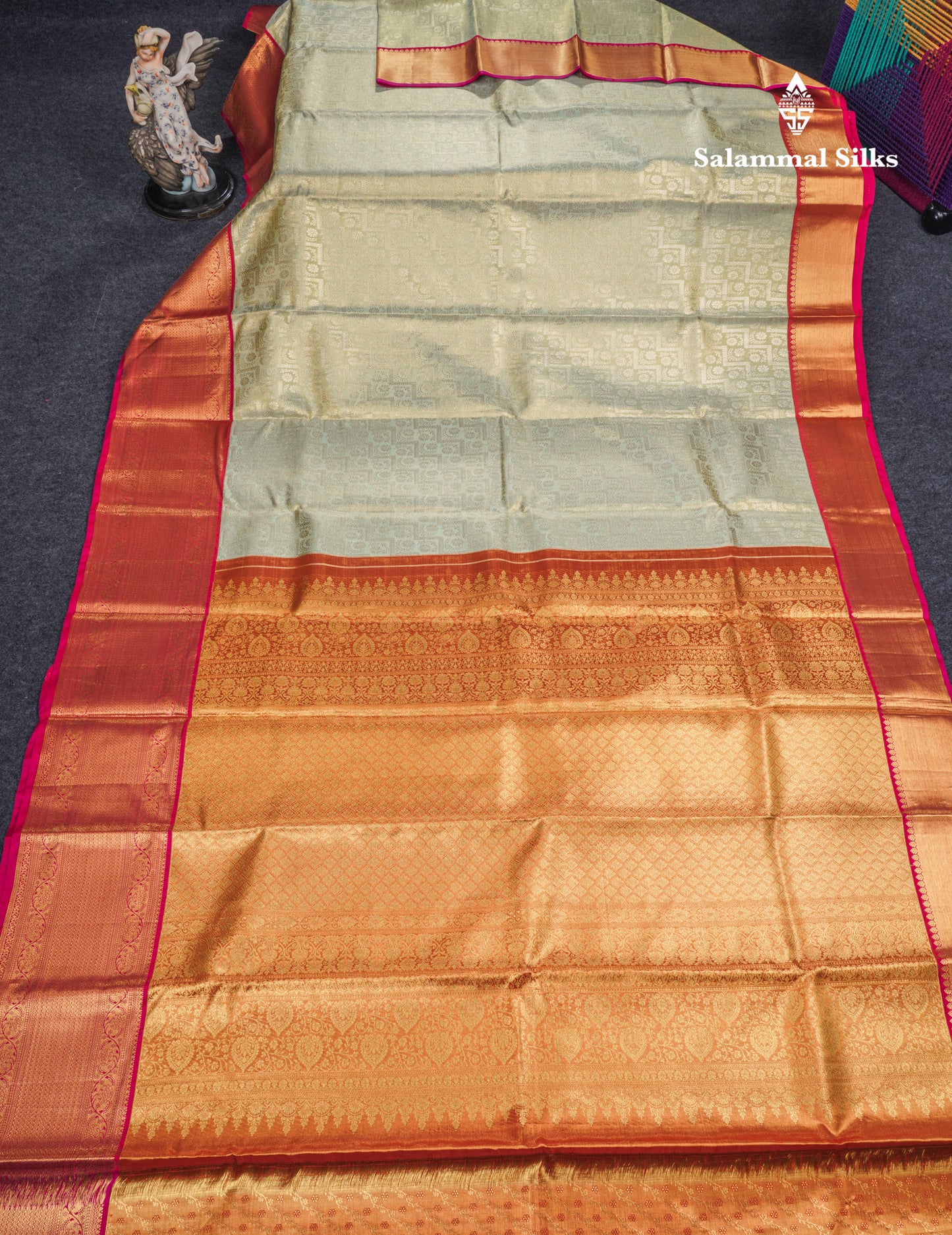Light Elaichi Green Beautiful Grand Tissue Bridal Pure Kanjivaram Silk Saree With Magenta Pink Border