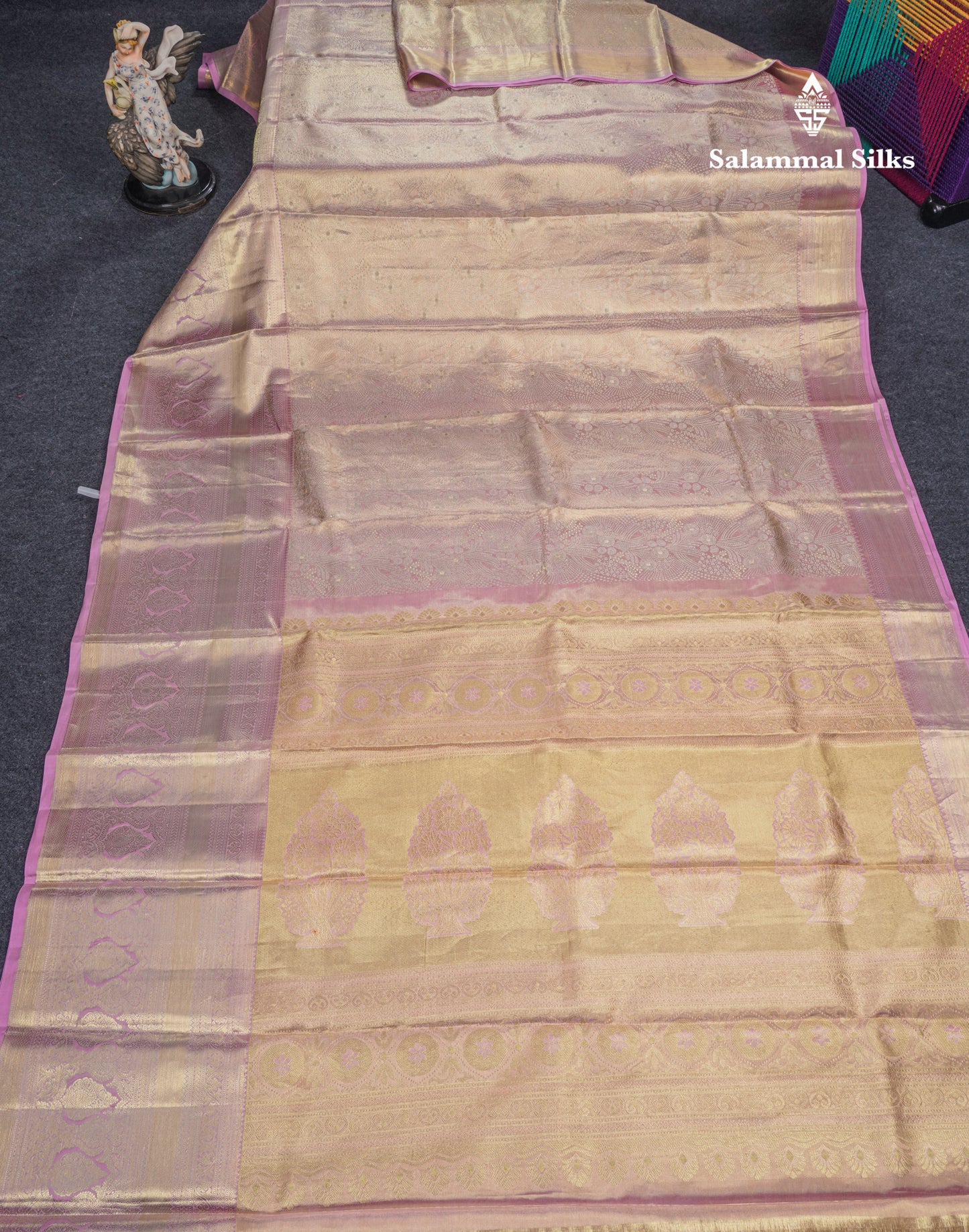 Light Lavender Beautiful Tissue Bridal Pure Kanjivaram Silk Saree With Self Evening Morning Border