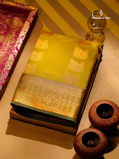 Beautiful Manthulir Green Zari Butta Semi Silk Saree With Contrast Dual Tone Navy Blue Blouse