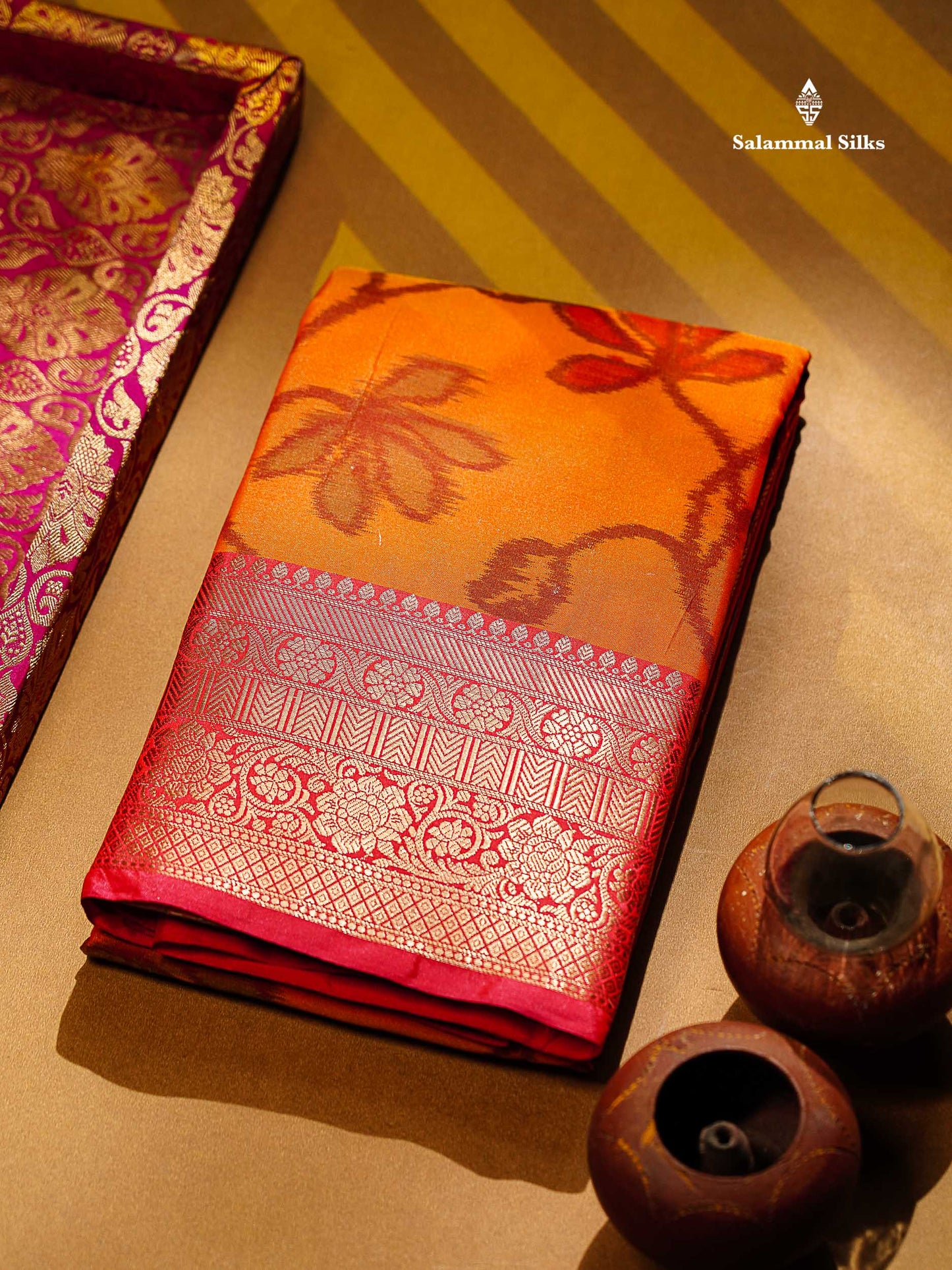 Beautiful Dual Tone Pink Pochampalli Design Semi Silk Saree With Contrast Magenta Pink Traditional Border
