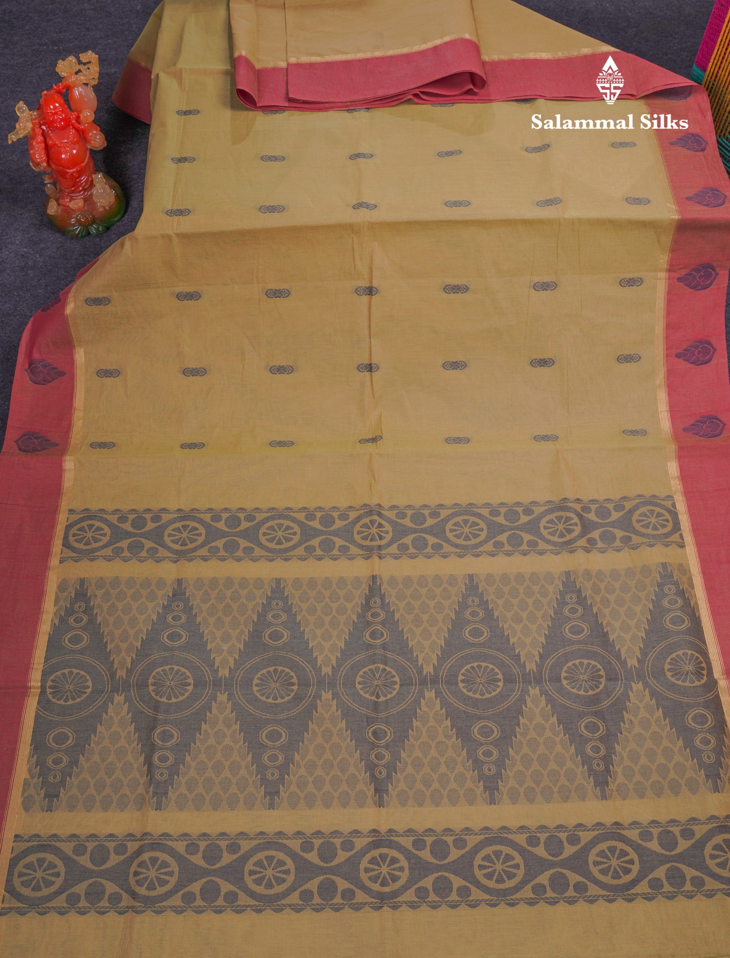 Beautiful Beige Thread Work Buttas Pure Cotton Saree With Contrast Light Maroon Border