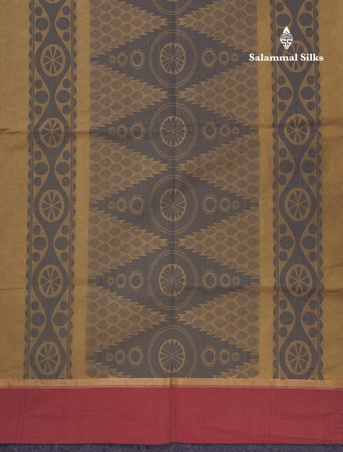 Beautiful Beige Thread Work Buttas Pure Cotton Saree With Contrast Light Maroon Border