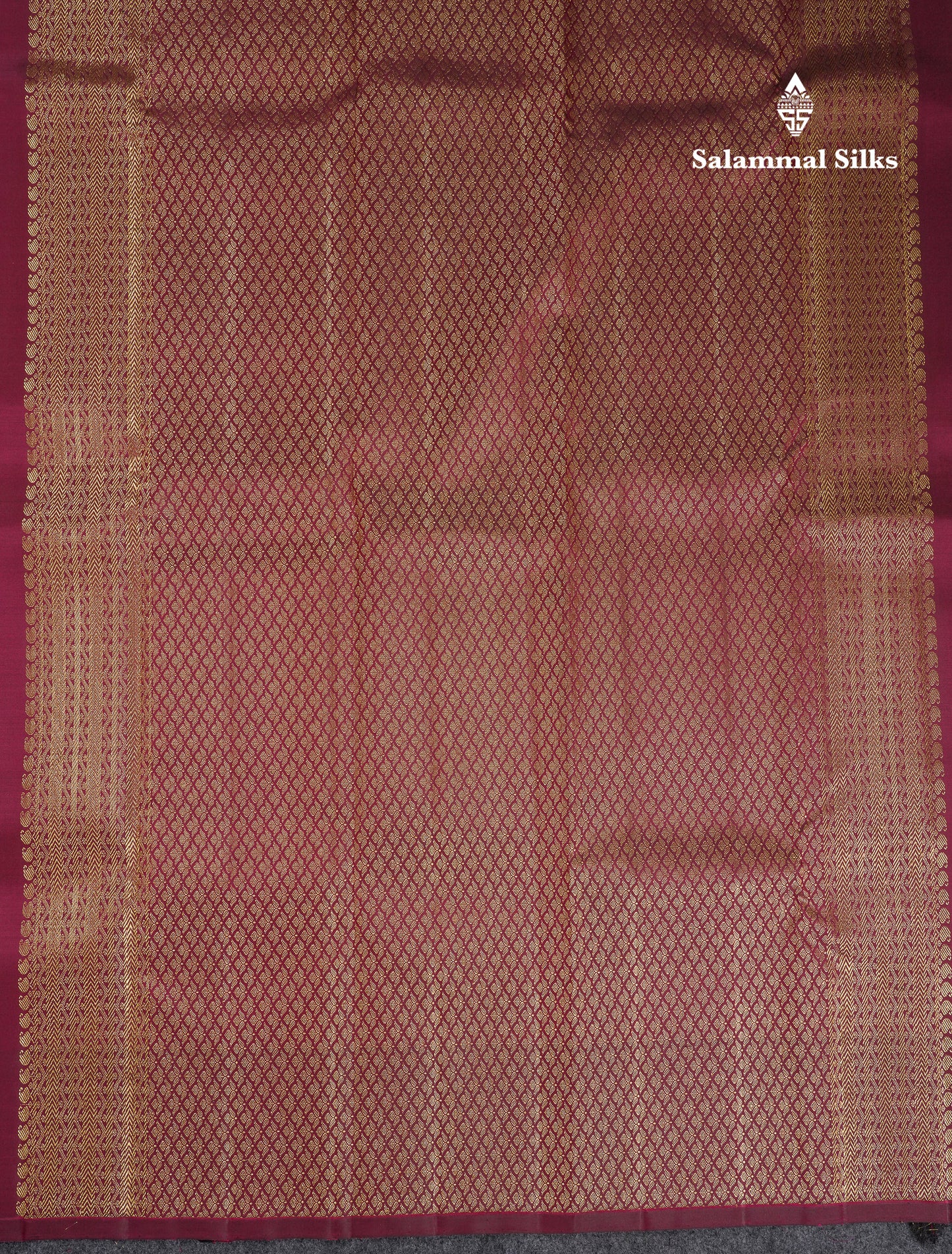 Beautiful Gold Zari Work Pure Kanjivaram Silk Saree With Contrast Magenta Traditional Checks Border