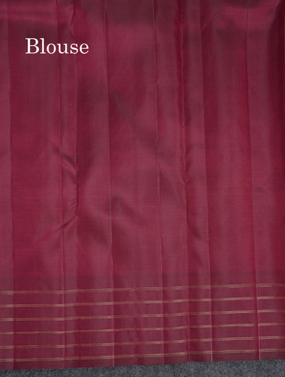 Beautiful Gold Zari Work Pure Kanjivaram Silk Saree With Contrast Magenta Traditional Checks Border