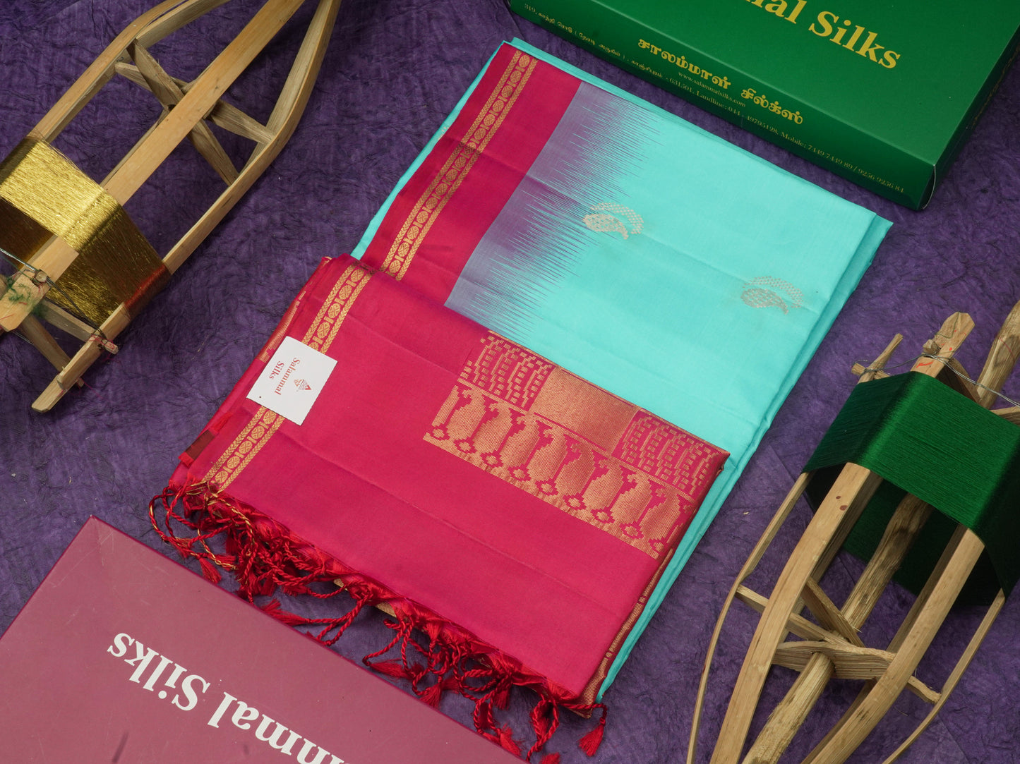 Parrot Green Pure Kanjivaram Soft Silk Saree With Contrast Pink Small Traditional Border