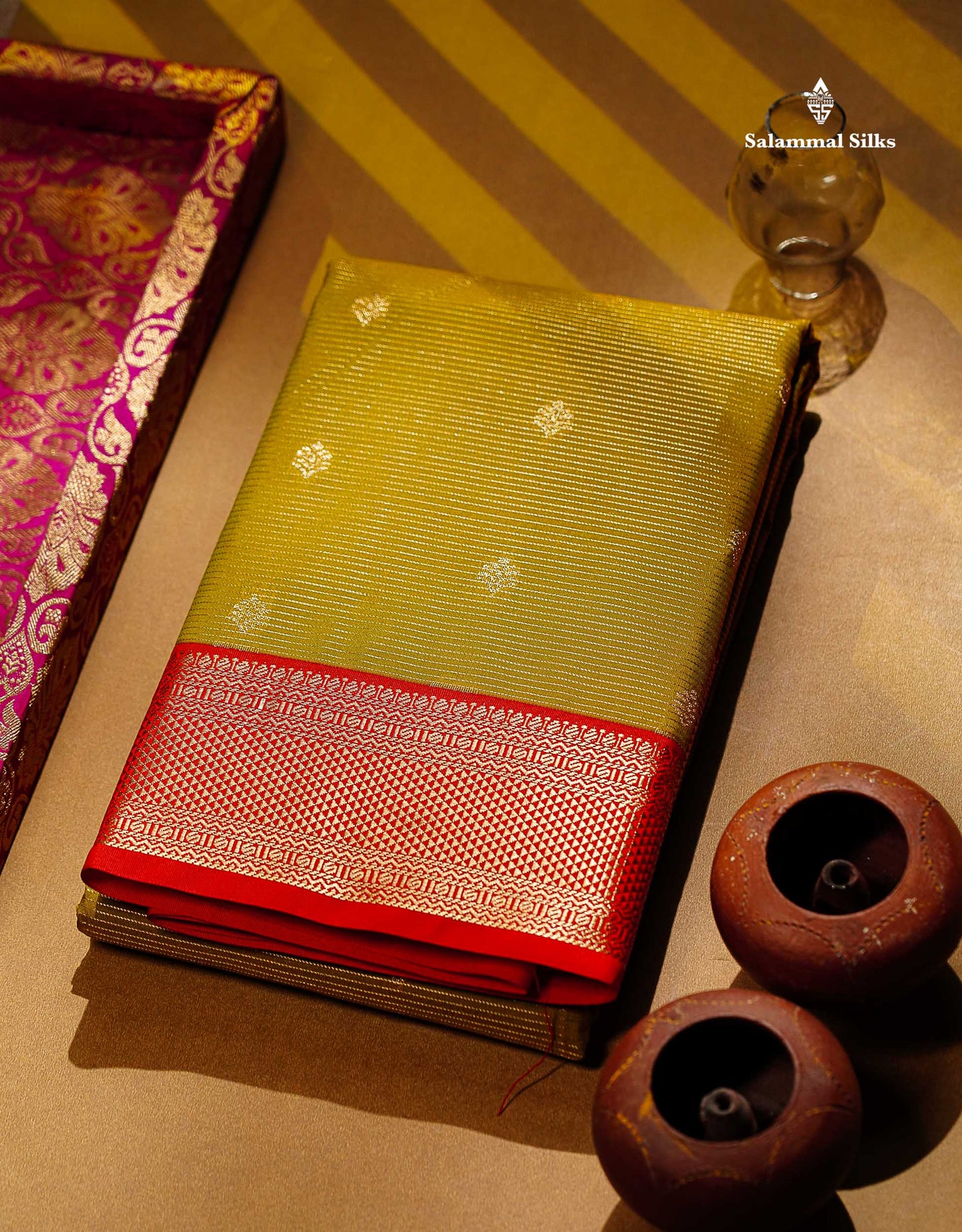 Semi Silk Saree - Mehandi Green Butta With Vaira Oosi Lines Along With Contrast Red Traditional Medium Border