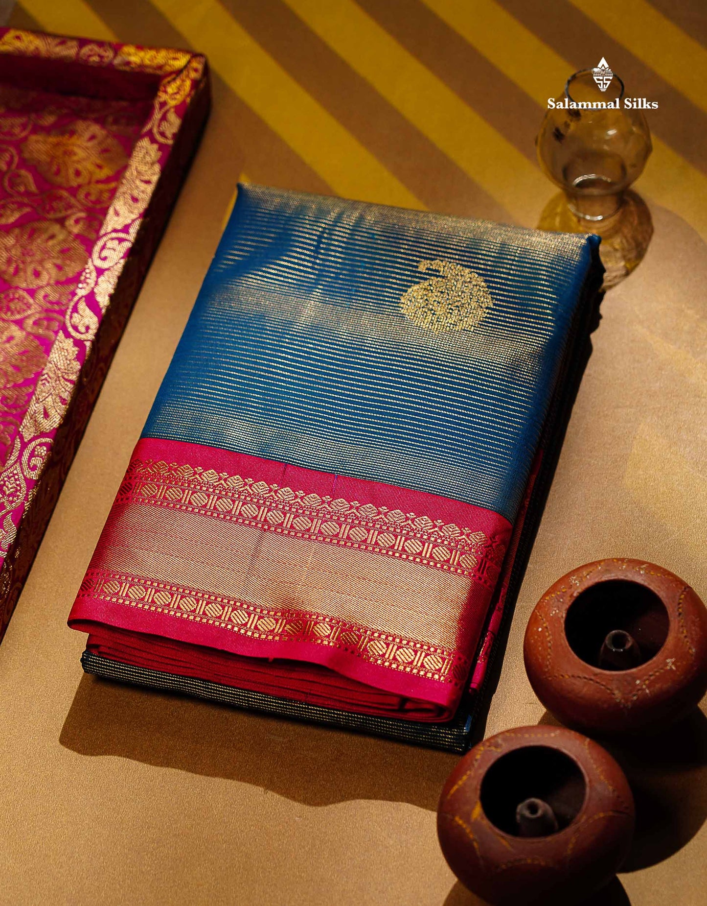 Semi Silk Saree - Peacock Blue Mango Butta With Alai Vaira Oosi Lines Along With Contrast Pink Traditional Border