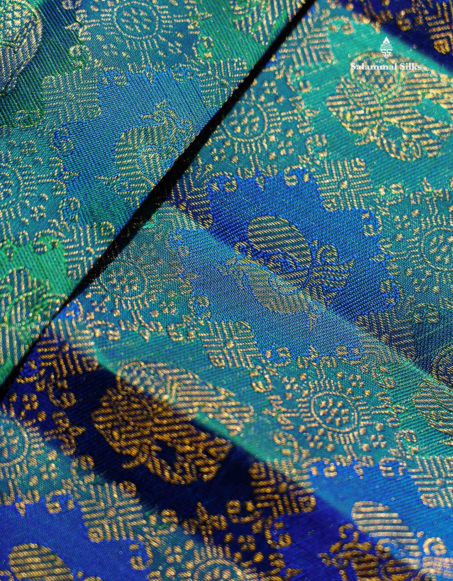Beautiful Dual Tone Peacock Blue Elephant & Peacock Butta 2G Zari Bridal Pure Kanjivaram Silk Saree With Traditional Border