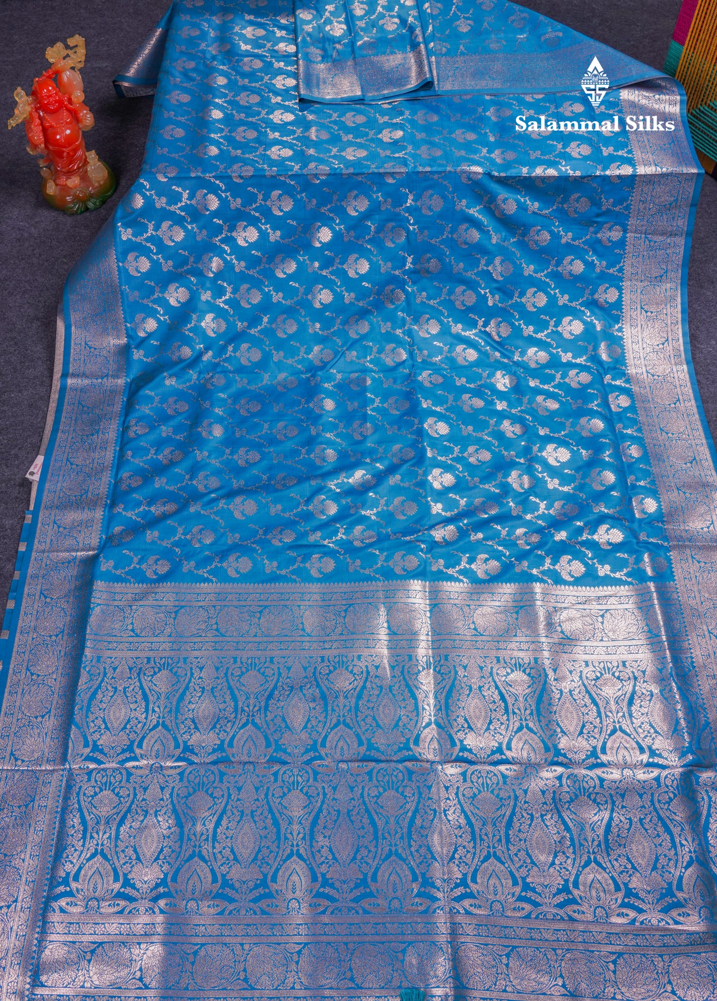Beautiful Bottle Green Semi Banaras Saree With Fancy Border