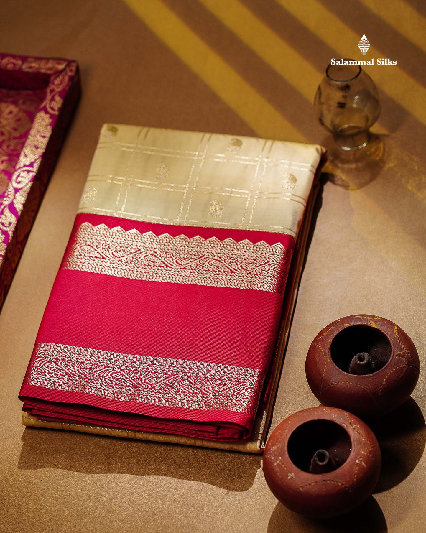 Semi Silk Saree - Light Lavender Mango Butta With Checks Along With Contrast Dark Brown Traditional Gap Border