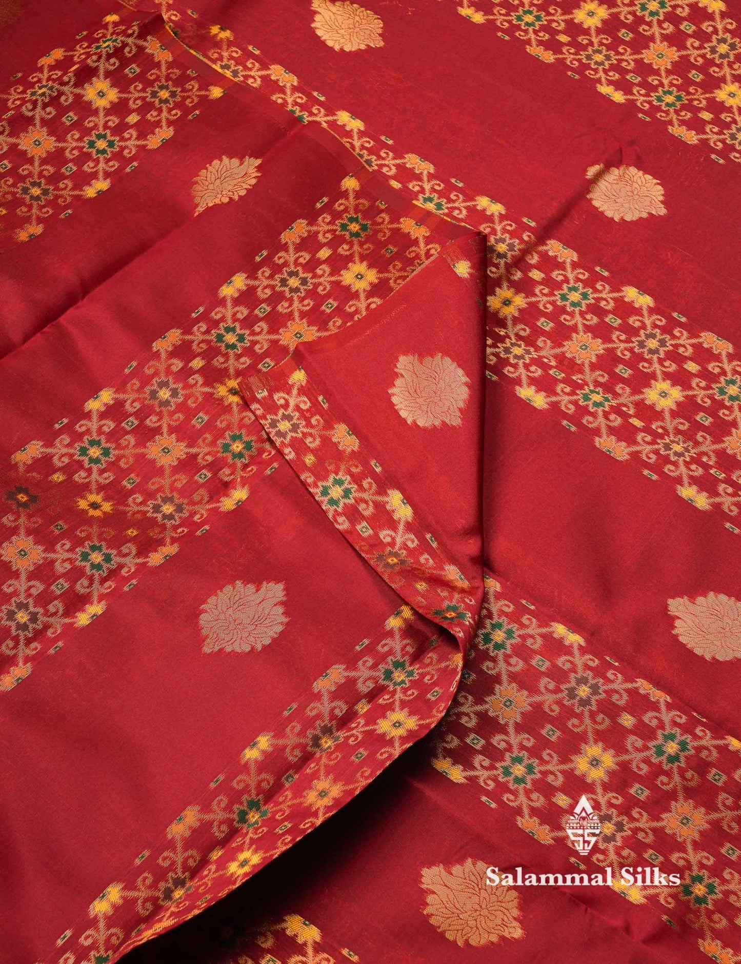Beautiful Lavender Ikkat And Buttas Semi Silk Fancy Saree With Violet Blouse