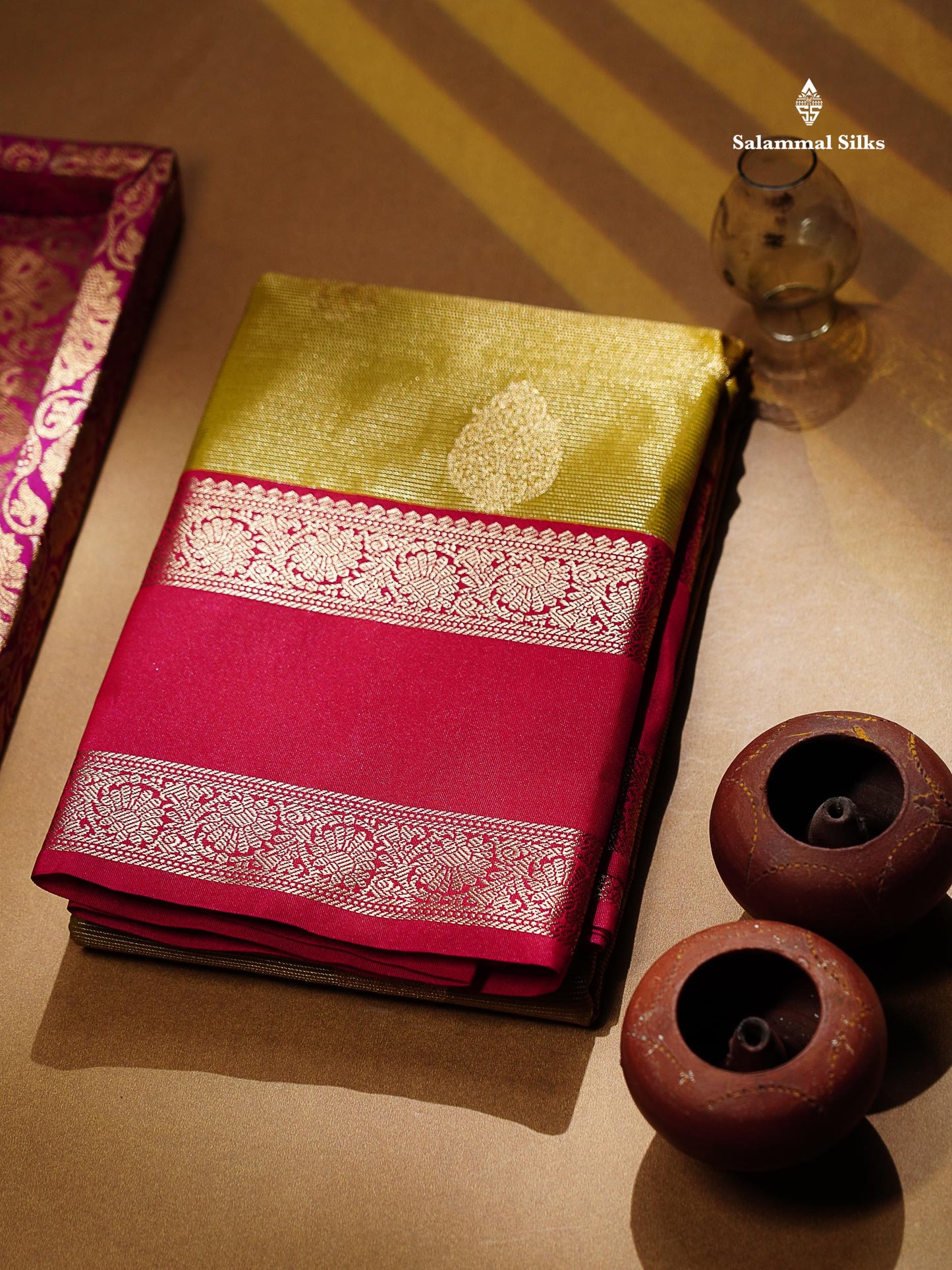 Semi Silk Saree -  Mehandi Green Butta With Vaira Oosi Lines Along With Contrast Redish Pink Traditional Gap Border