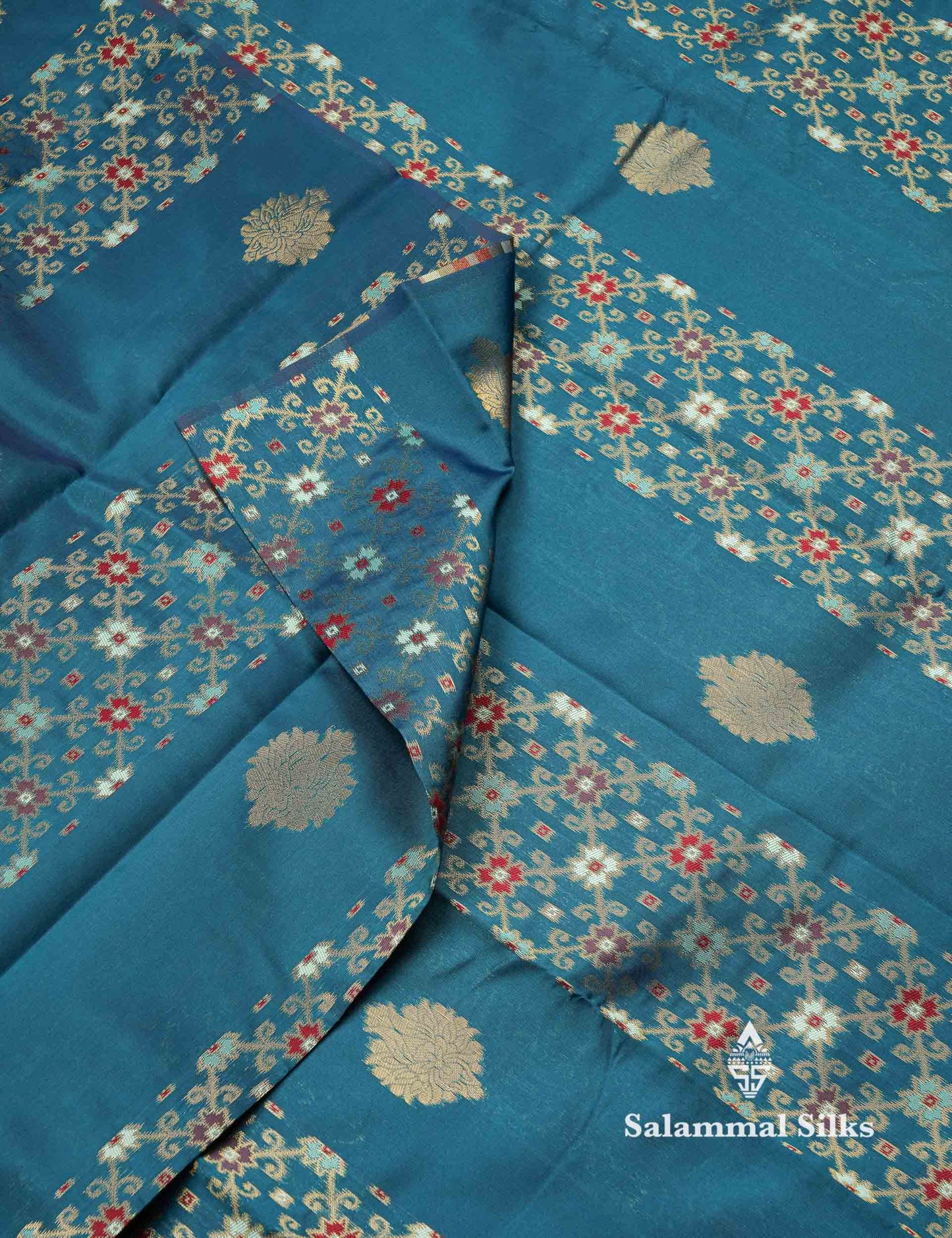 Beautiful Lavender Ikkat And Buttas Semi Silk Fancy Saree With Violet Blouse