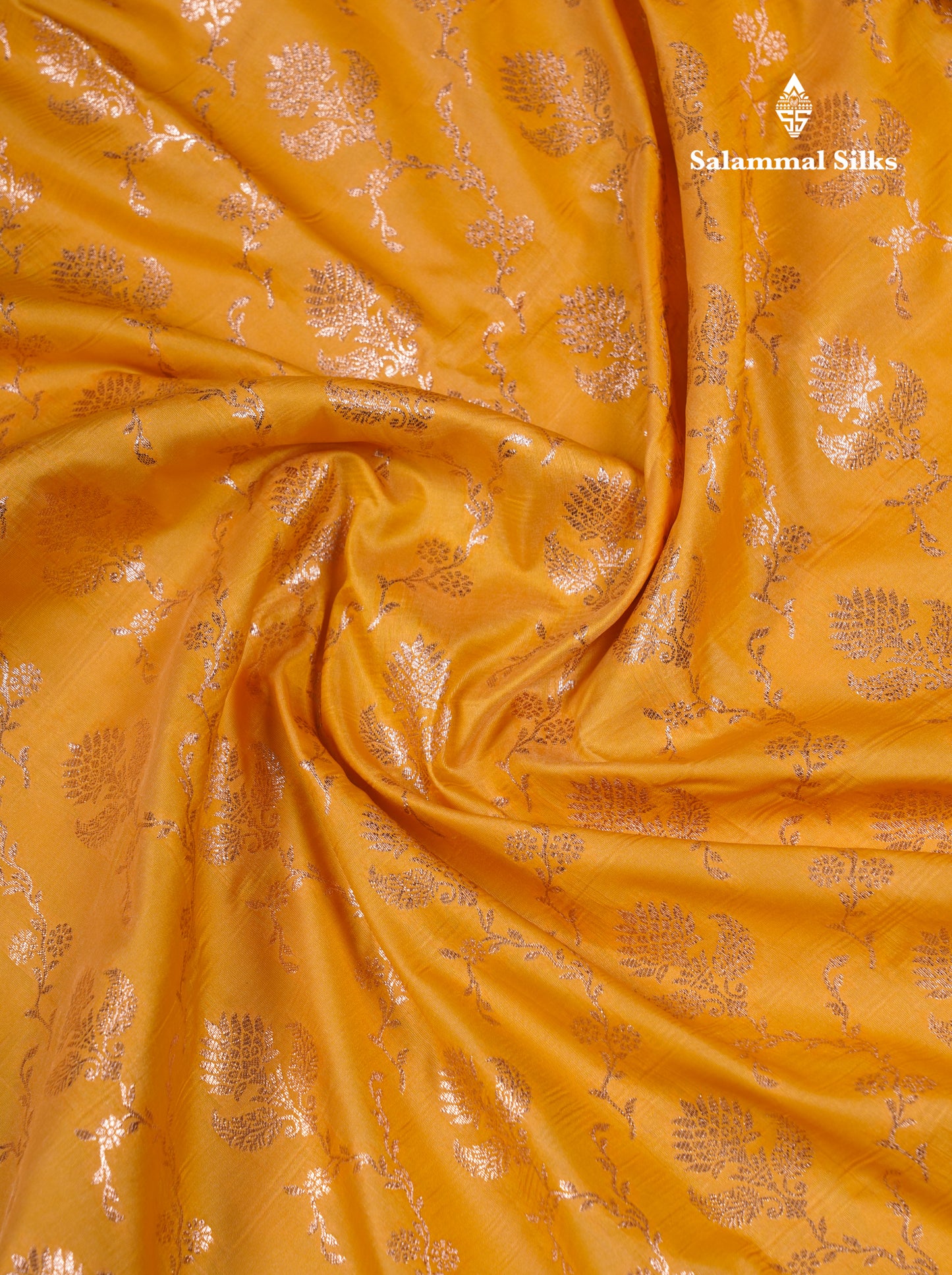 Beautiful Bottle Green Semi Banaras Saree With Fancy Border
