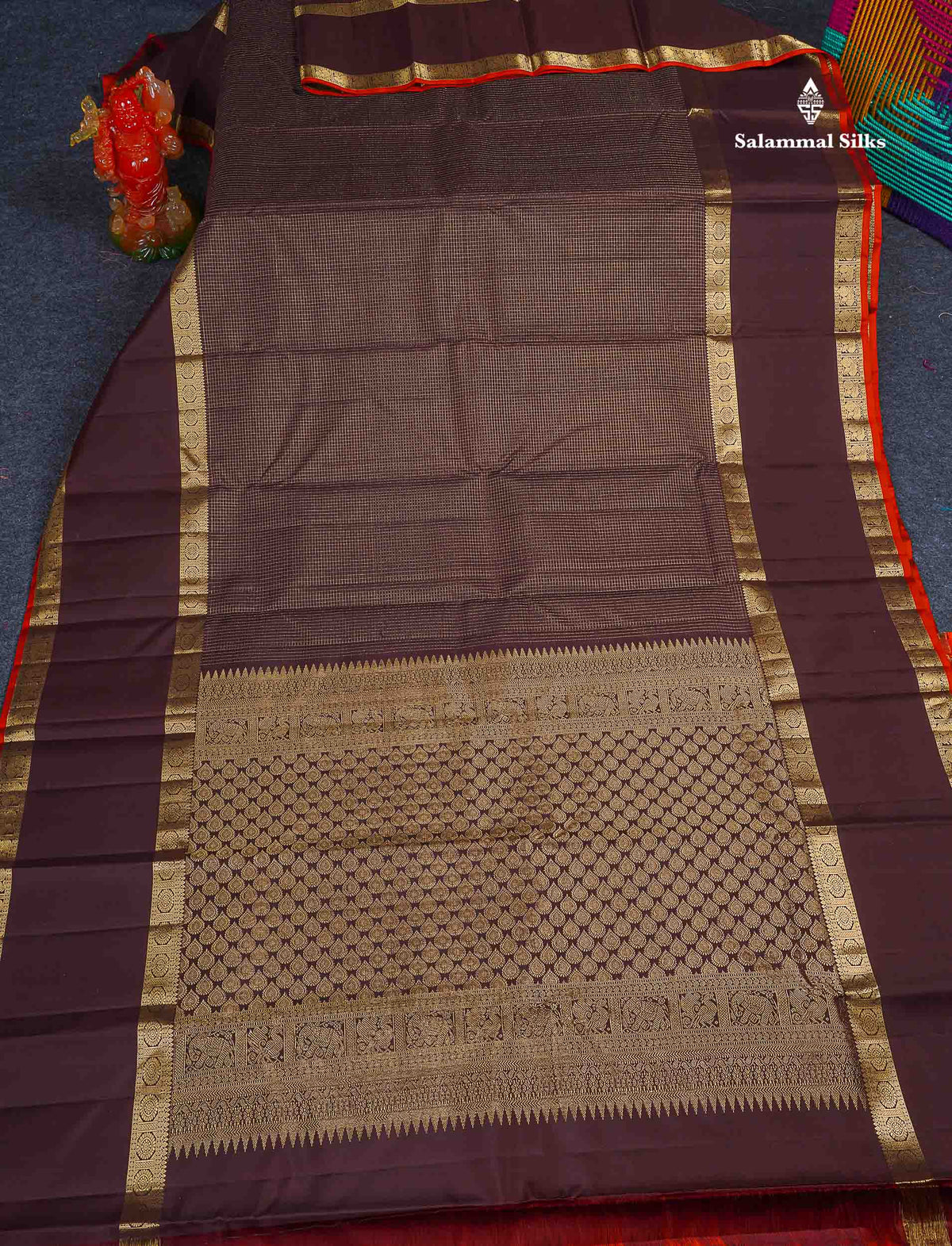 Pure Kanjivaram Silk Saree - Dark Brown Colour Body With Vaira Oosi Checks & Traditional Long Gap Border