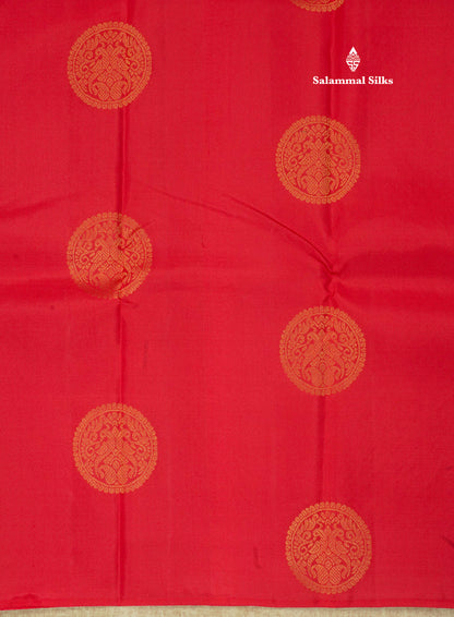 Beautiful Chilly Red Pure Kanjivaram Silk Saree With Contrast Dark Navy Blue Blouse
