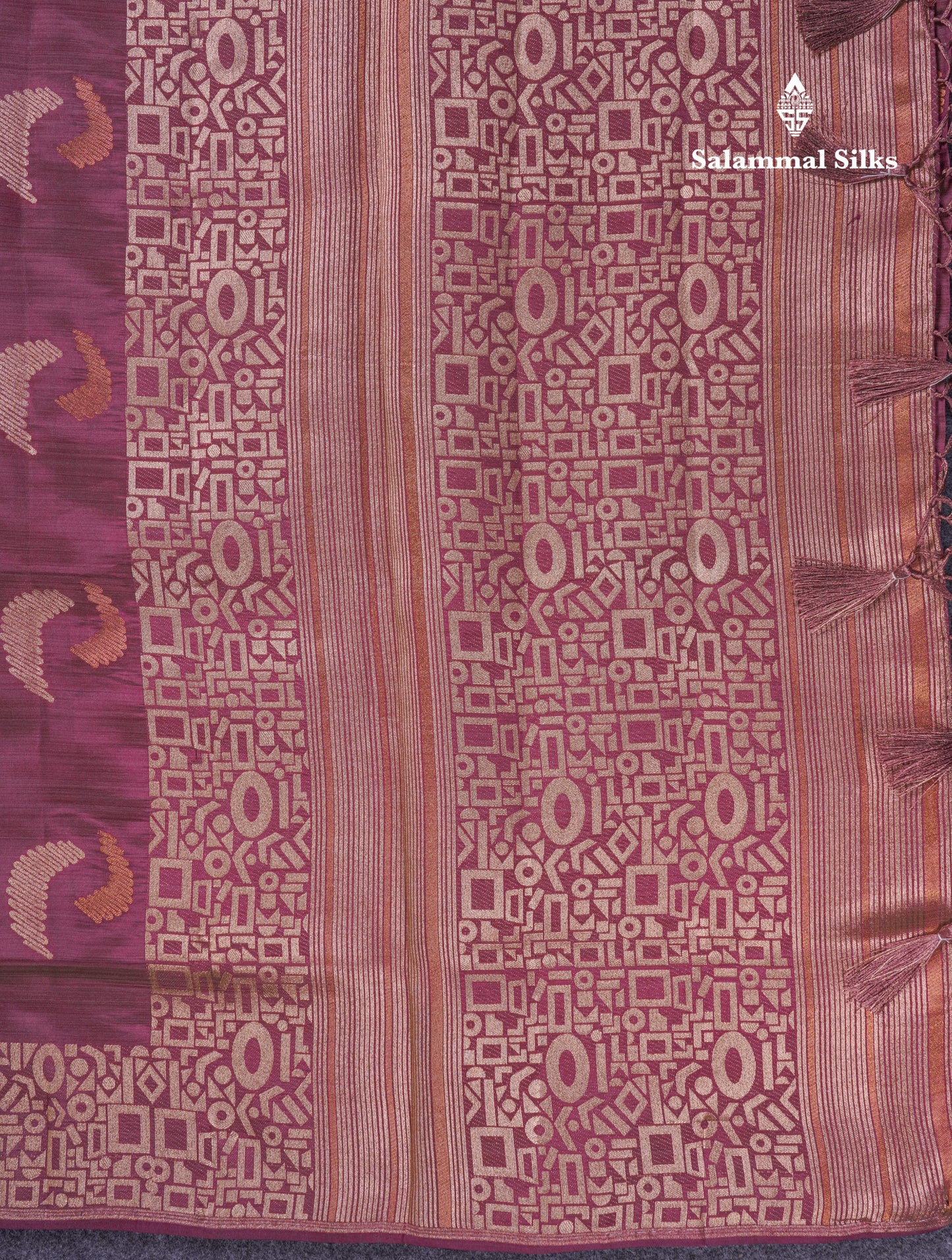 Beautiful Blue Semi Raw Silk Saree With Fancy Border