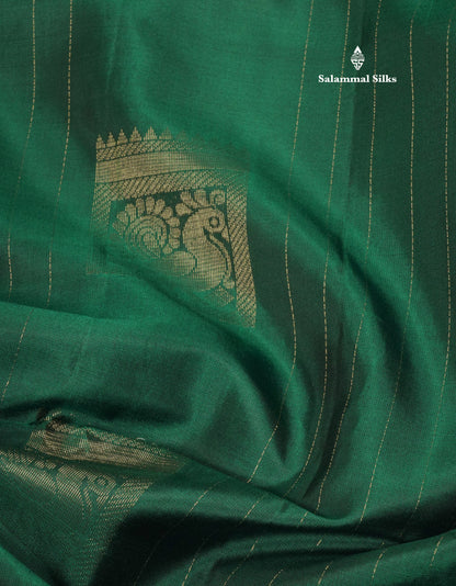 Beautiful Bottle Green Pure Kanjivaram Soft Silk Saree With Contrast Grey Border