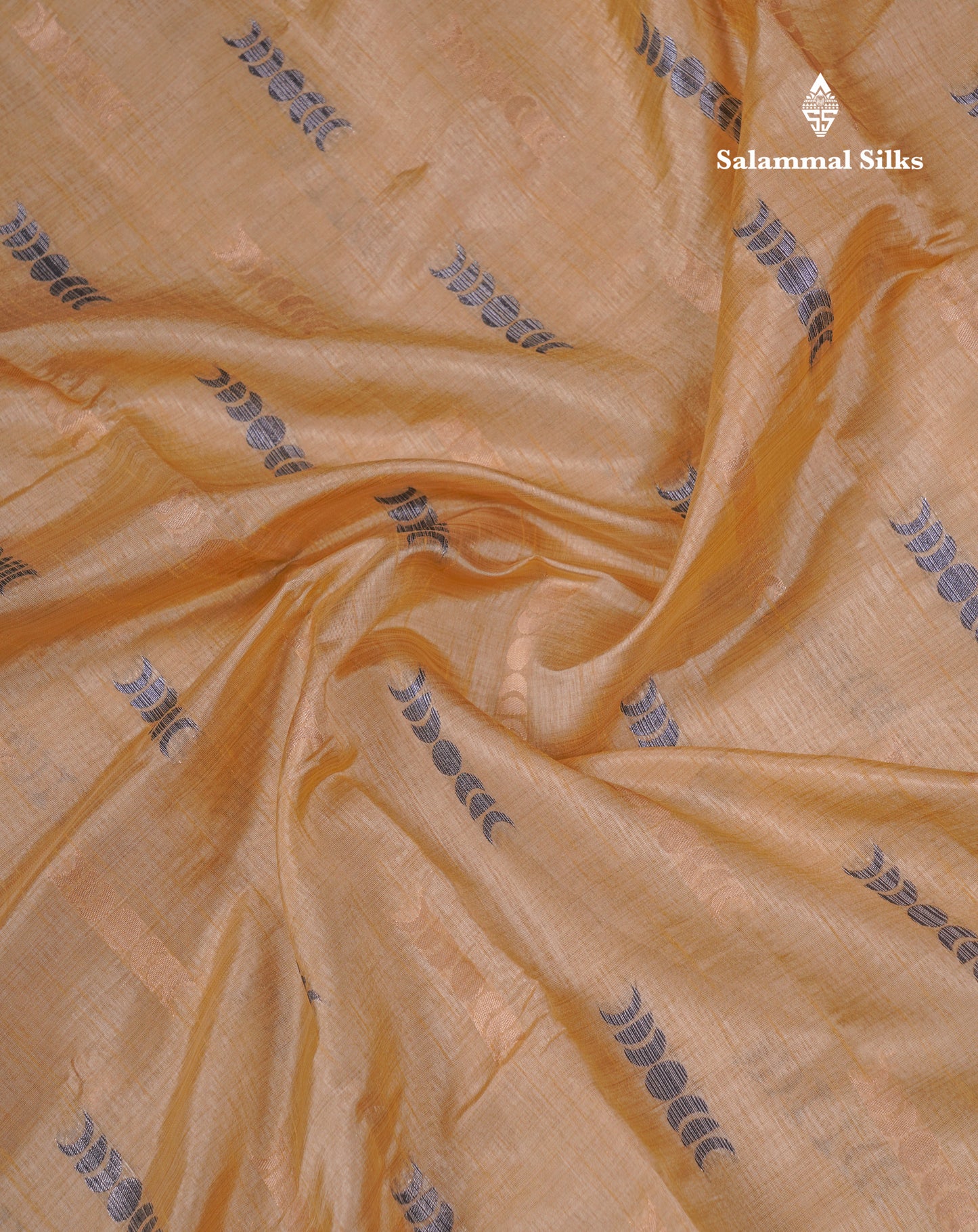 Beautiful Light Pink Semi Raw Silk Saree With Fancy Border